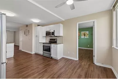 4715 Bay Street NE #223, Saint Petersburg, FL 33703 - Photo 11
