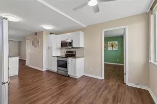 4715 Bay St NE, Saint Petersburg, FL 33703 - Photo 11