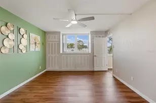 4715 Bay St NE, Saint Petersburg, FL 33703 - Photo 15