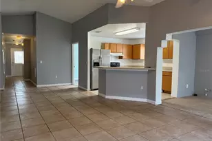 2427 Camden Oaks Pl, Valrico, FL 33594 - Photo 3