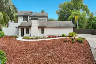 87 1st Ave NW, Lutz, FL 33548 - Photo 3