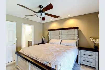 87 1st Avenue NW, Lutz, FL 33548 - Photo 19