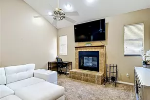 87 1st Ave NW, Lutz, FL 33548 - Photo 11