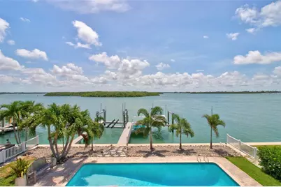 503 Johns Pass Avenue, Madeira Beach, FL 33708 - Photo 1