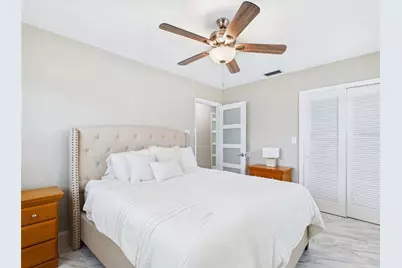 409 4th Avenue N, Tierra Verde, FL 33715 - Photo 13