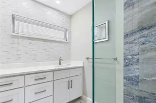 409 4th Ave N, Tierra Verde, FL 33715 - Photo 17