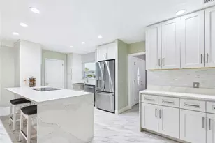 409 4th Ave N, Tierra Verde, FL 33715 - Photo 3