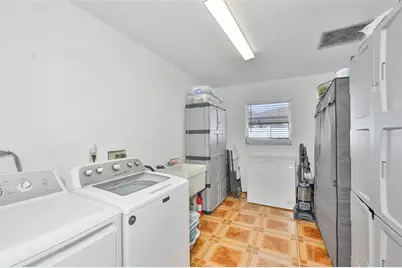 1706 Flamingo Lane, Sun City Center, FL 33573 - Photo 27