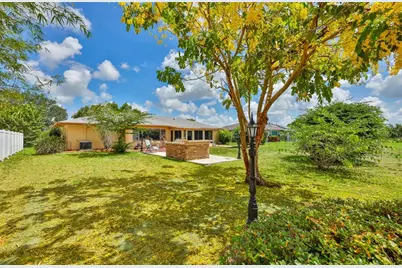 1706 Flamingo Lane, Sun City Center, FL 33573 - Photo 3
