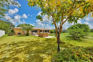 1706 Flamingo Ln, Sun City Center, FL 33573 - Photo 3