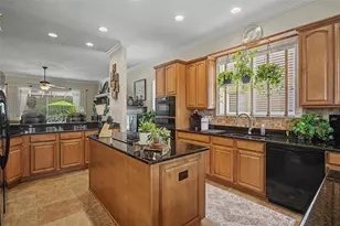 19027 Weatherstone Dr, Tampa, FL 33647 - Photo 11