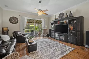 19027 Weatherstone Dr, Tampa, FL 33647 - Photo 7