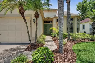 19027 Weatherstone Dr, Tampa, FL 33647 - Photo 5
