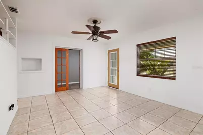 6275 51st Avenue N, Saint Petersburg, FL 33709 - Photo 9