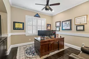 6011 S 3rd St, Tampa, FL 33611 - Photo 7