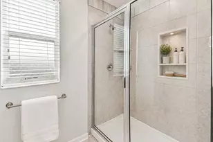 2601 E Lake Ave, Tampa, FL 33610 - Photo 23