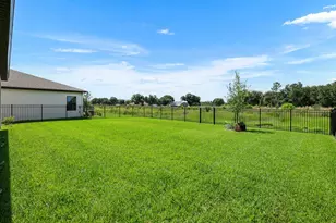 13180 Wellspring Dr, Lithia, FL 33547 - Photo 33