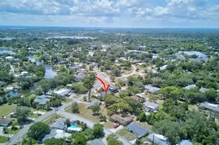 703 Riverside Dr, Tarpon Springs, FL 34689 - Photo 49
