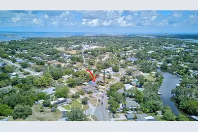 703 Riverside Drive, Tarpon Springs, FL 34689 - Photo 45