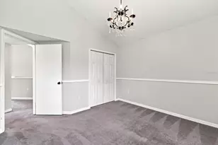 703 Riverside Dr, Tarpon Springs, FL 34689 - Photo 31