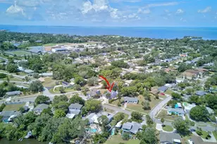 703 Riverside Dr, Tarpon Springs, FL 34689 - Photo 43