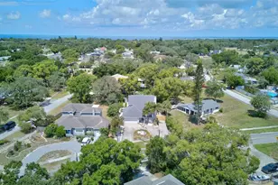 703 Riverside Dr, Tarpon Springs, FL 34689 - Photo 41