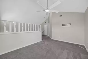 703 Riverside Dr, Tarpon Springs, FL 34689 - Photo 27