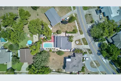 703 Riverside Drive, Tarpon Springs, FL 34689 - Photo 43