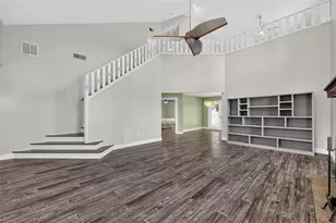 703 Riverside Dr, Tarpon Springs, FL 34689 - Photo 11