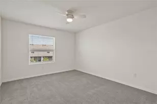 33055 Tulip Petal Ln, Wesley Chapel, FL 33545 - Photo 21