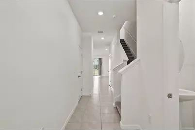 33055 Tulip Petal Lane, Wesley Chapel, FL 33545 - Photo 13