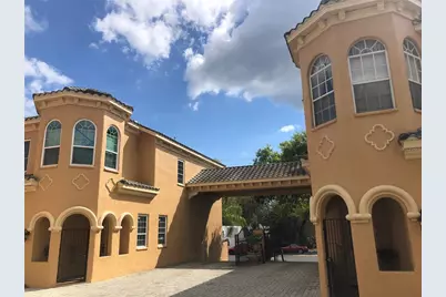 2902 Hansen Manor Lane, Tampa, FL 33611 - Photo 5