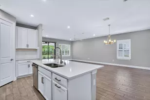 4642 CRESTPOINT Wy, Palmetto, FL 34221 - Photo 9