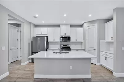 4642 Crestpoint Way, Palmetto, FL 34221 - Photo 5
