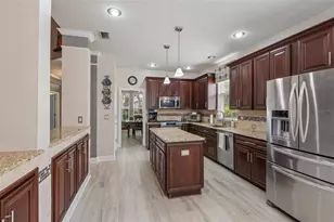 18116 Sugar Brooke Dr, Tampa, FL 33647 - Photo 13