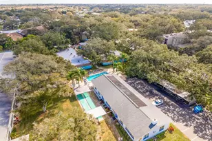 200 Glennes Ln, Dunedin, FL 34698 - Photo 35