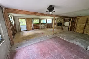 9010 Maiden Ln, Aripeka, FL 34679 - Photo 5