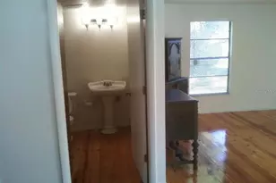 7205 S Manhattan Ave, Tampa, FL 33616 - Photo 5