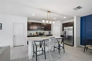 12547 Timber Moss Ln, Riverview, FL 33579 - Photo 9