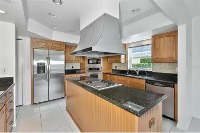 929 Symphony Isles Boulevard, Apollo Beach, FL 33572 - Photo 19