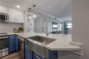 4141 Bayshore Blvd, Tampa, FL 33611 - Photo 11
