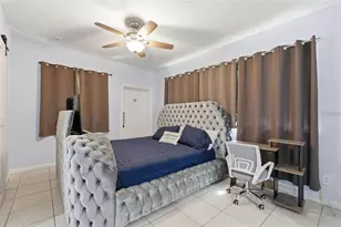 10107 N Aster Ave, Tampa, FL 33612 - Photo 13