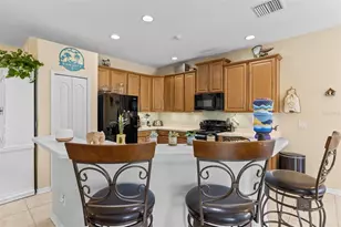 905 Parker Den Dr, Ruskin, FL 33570 - Photo 7