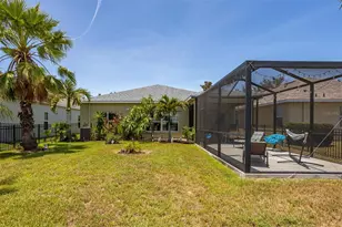 905 Parker Den Dr, Ruskin, FL 33570 - Photo 33