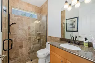 2880 Waters Edge Rd, Palm Harbor, FL 34685 - Photo 37