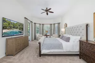2880 Waters Edge Rd, Palm Harbor, FL 34685 - Photo 15