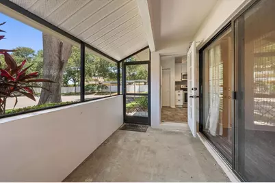 2069 Lakeview Drive, Clearwater, FL 33763 - Photo 15