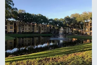 5602 Pinnacle Heights Circle #111, Tampa, FL 33624 - Photo 3