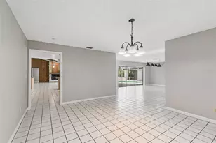 2668 Montague Ct W, Clearwater, FL 33761 - Photo 9