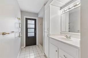 2668 Montague Ct W, Clearwater, FL 33761 - Photo 51